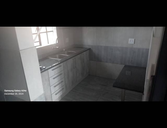1 BEDROOM PROPERTY TO RENT IN BROADACRES